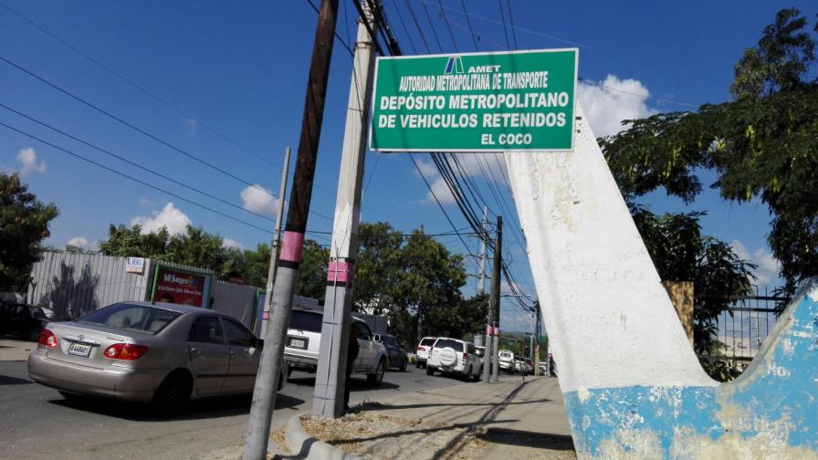 AMET inicia retención de vehículos que no tengan el nuevo marbete de la placa 
