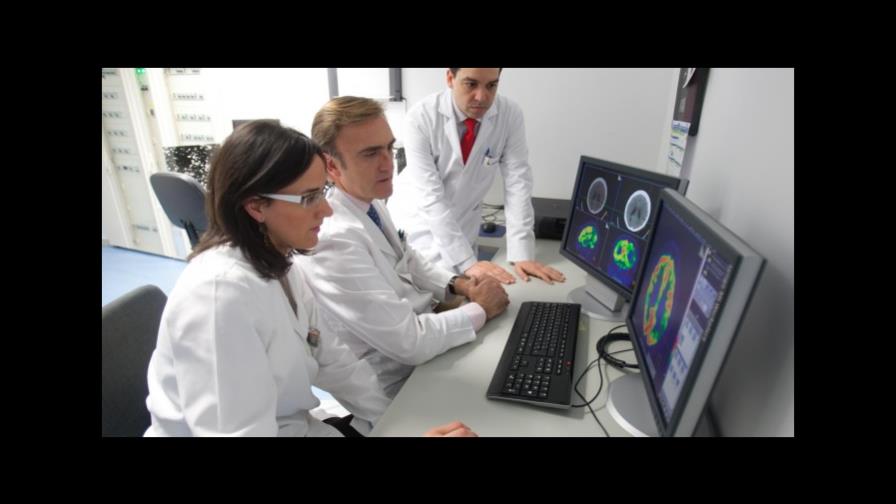 El bloqueo de la inflamación cerebral detiene el avance del Alzheimer