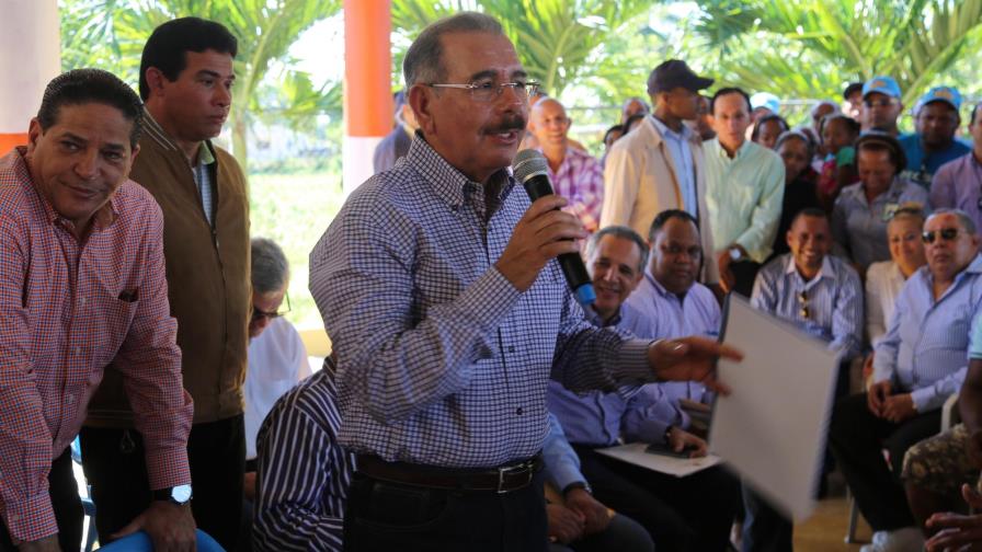 Presidente promete “fin de los apagones” con la entrada en servicio de la planta a carbón en Punta Catalina Presidente promete “fin de los apagones” con la entrada en servicio de la planta a carbón en Punta Catalina