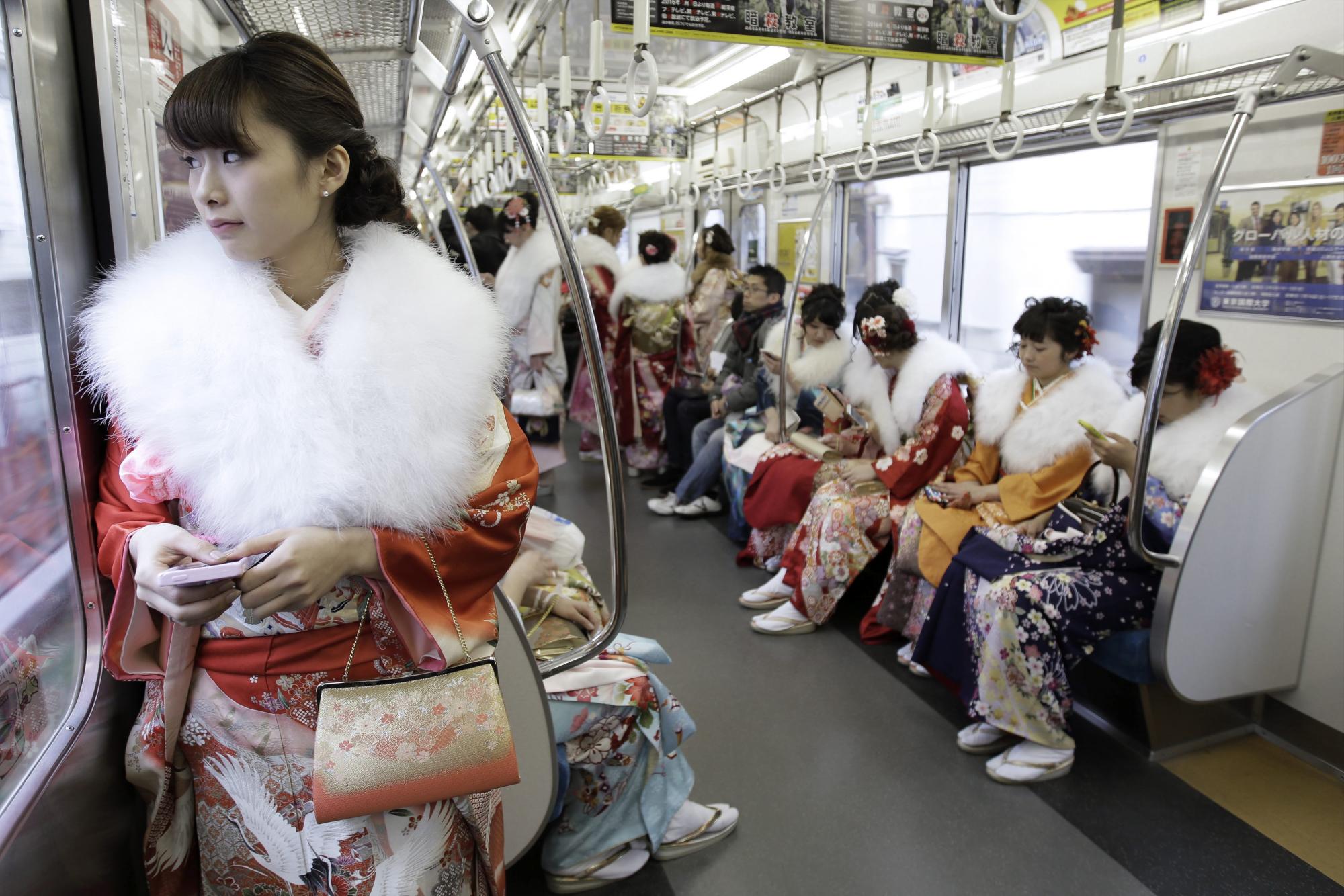 Ceremonia de mayoría de edad en Japón Ceremonia de mayoría de edad en Japón