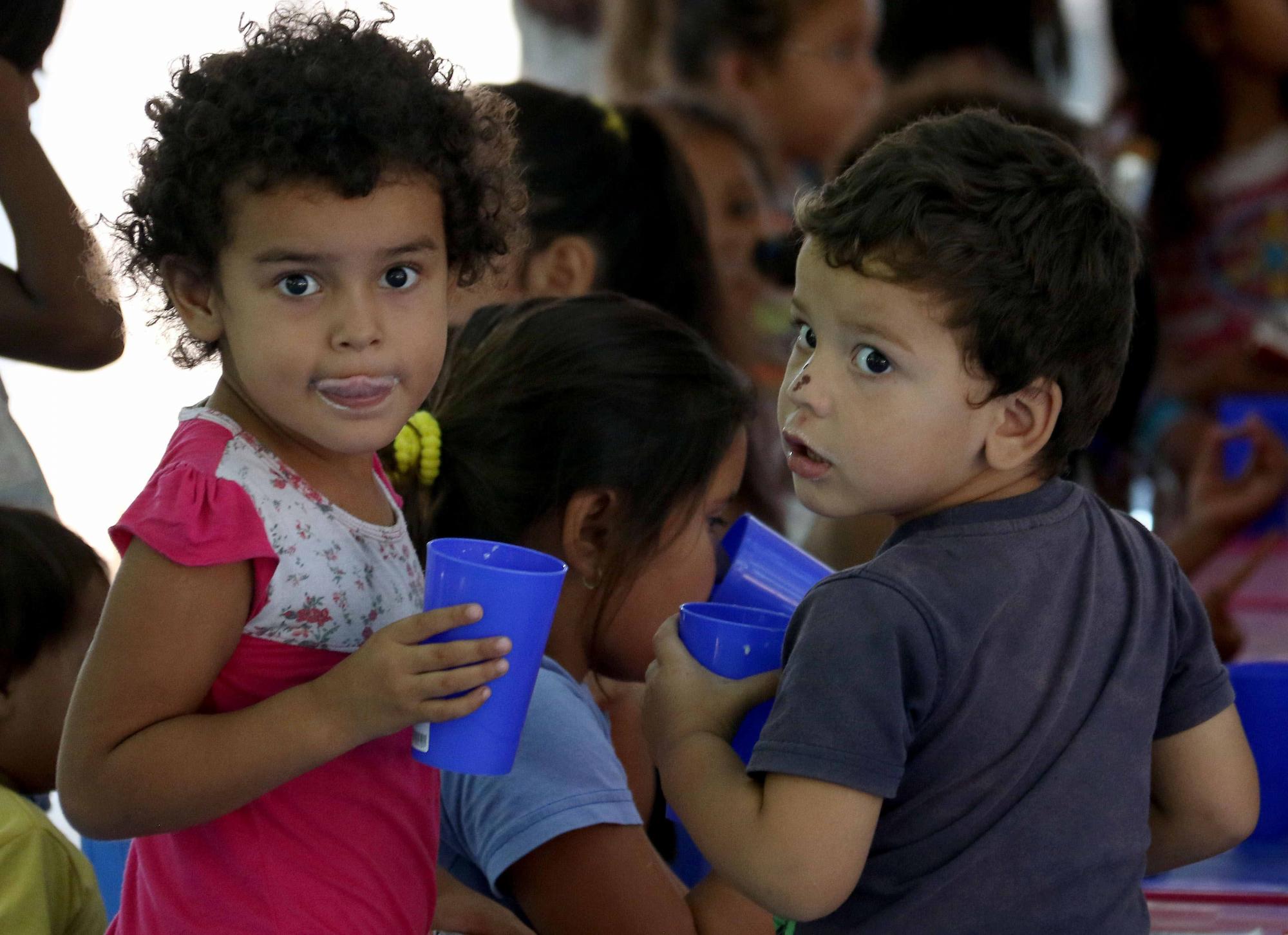 Niños  en refugio paraguayo