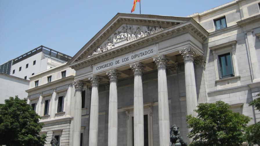 Apertura del Parlamento español pone a prueba capacidad de pacto de partidos
