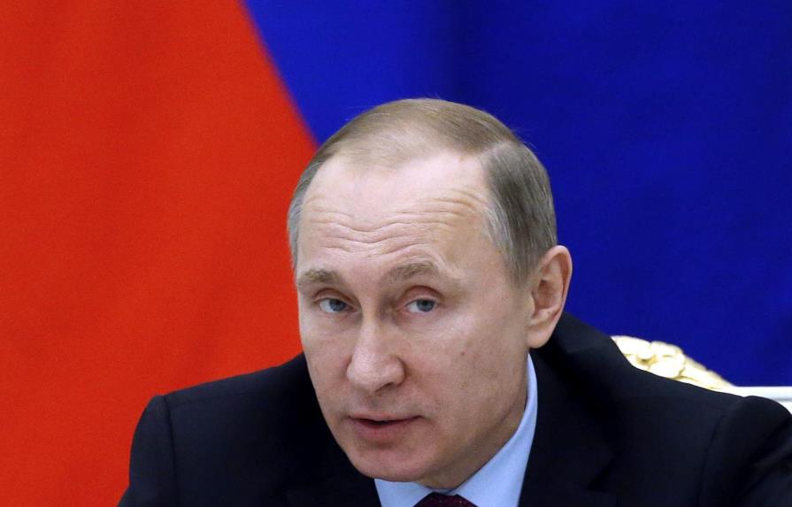 Putin advierte que Rusia debe cambiar “bruscamente” estar preparada para cualquier giro en economía