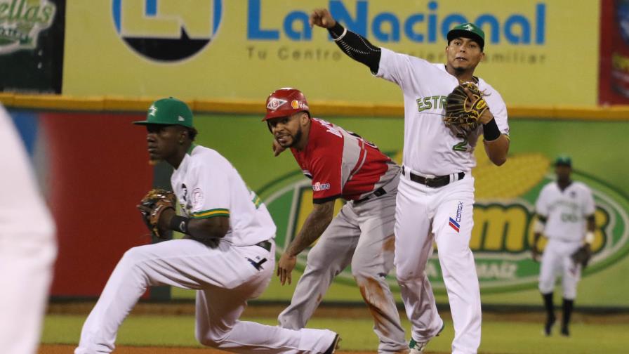 El Escogido elimina a las Estrellas y sigue en la pelea