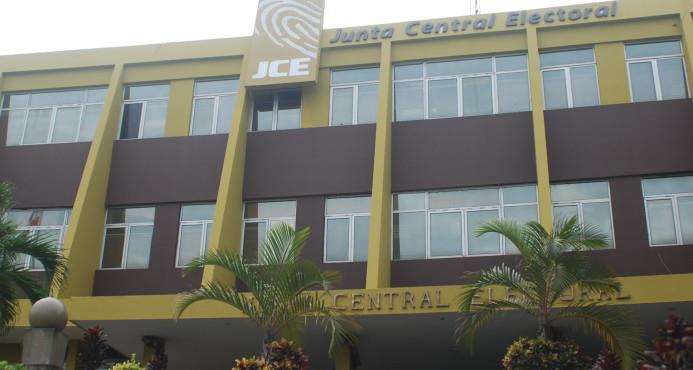 JCE convoca licitación para adquirir 500 computadoras y 22 servidores