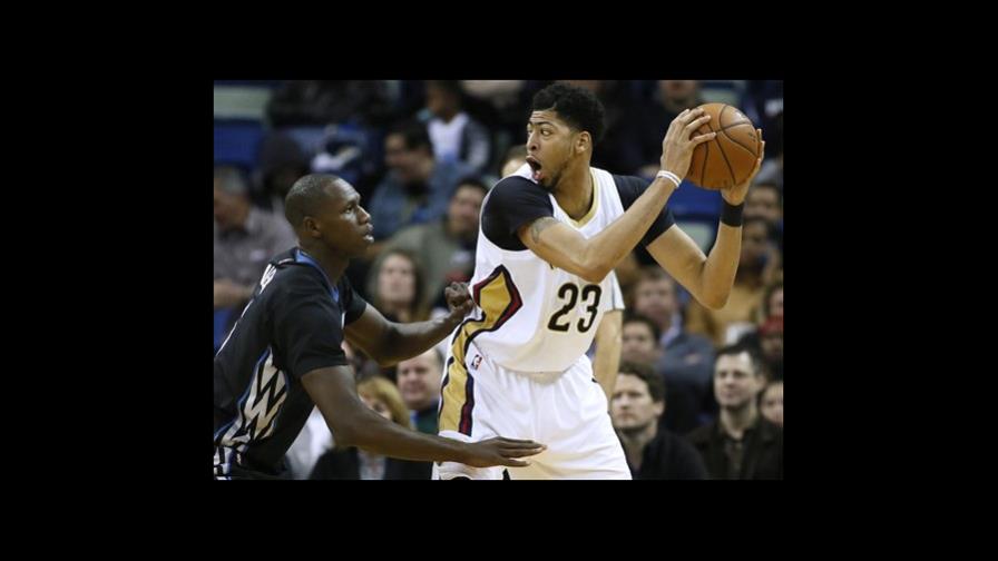 Towns, 20 puntos y 13 rebotes ante Anthony Davis