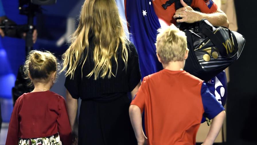 Lleyton Hewitt se despide del tenis con una derrota ante Ferrer Lleyton Hewitt se despide del tenis con una derrota ante Ferrer