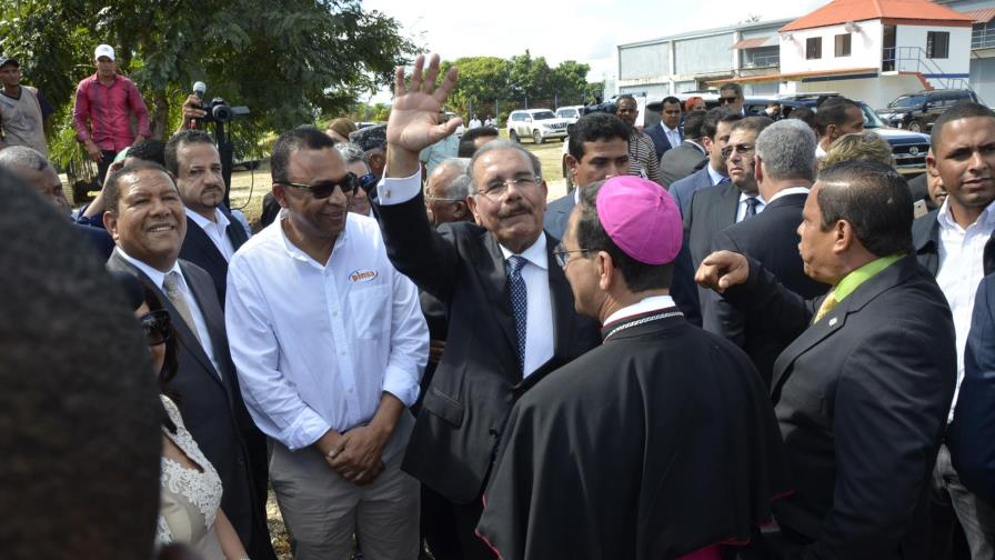 Medina aprovecha Día de Nuestra Señora de la Altagracia y realiza visitas sorpresas Medina aprovecha Día de Nuestra Señora de la Altagracia y realiza visitas sorpresas