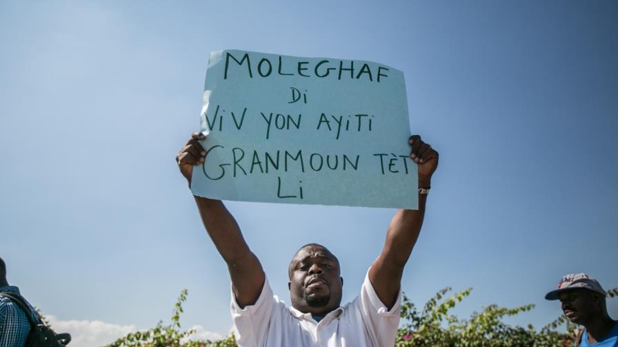 Martelly reitera segunda vuelta electoral en Haití se realizará el domingo 