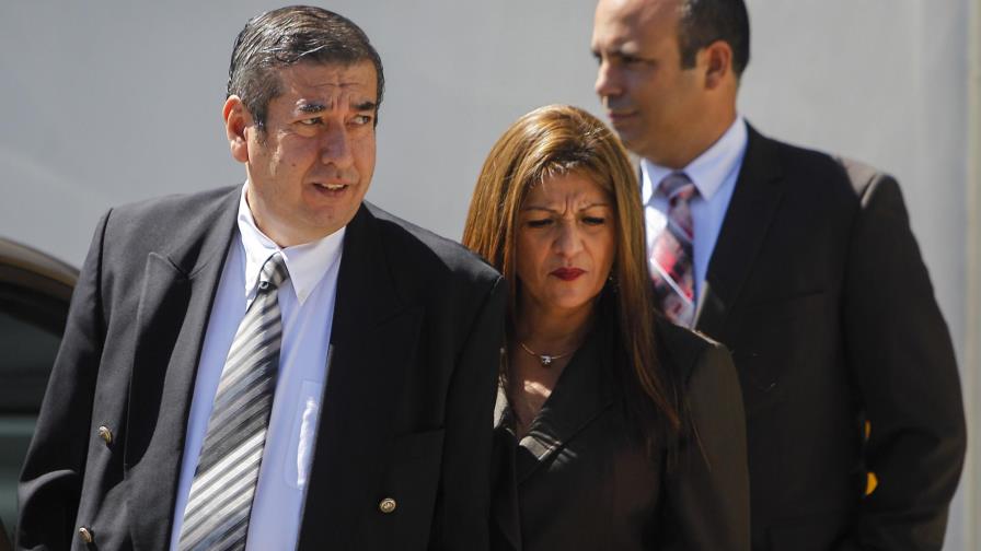 Expresidente salvadoreño Flores continua en estado crítico tras dos operaciones