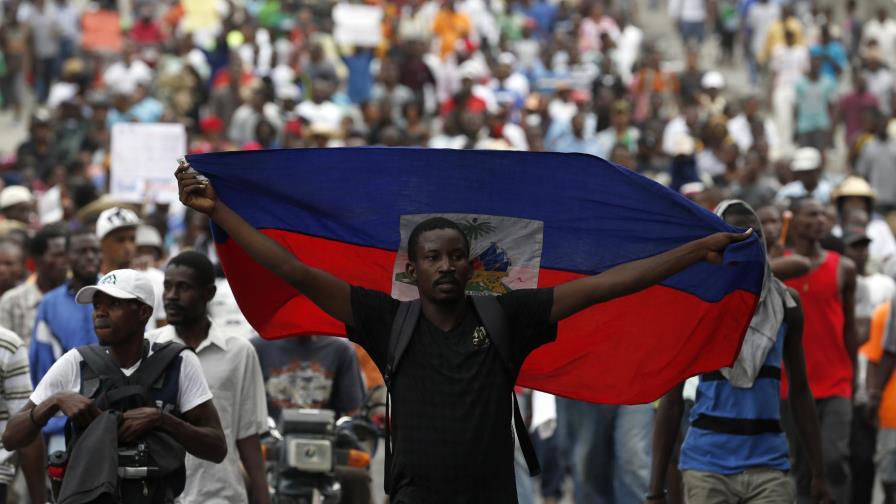 La OEA enviará a Haití una misión de mediación a solicitud de Martelly La OEA enviará a Haití una misión de mediación a solicitud de Martelly