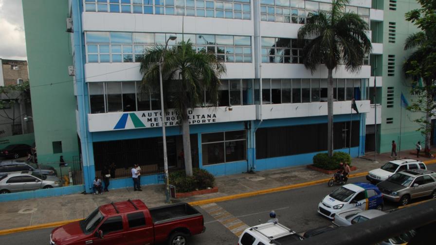 Venderán los vehículos retenidos por AMET que no sean retirados en plazo establecido Venderán los vehículos retenidos por AMET que no sean retirados en plazo establecido