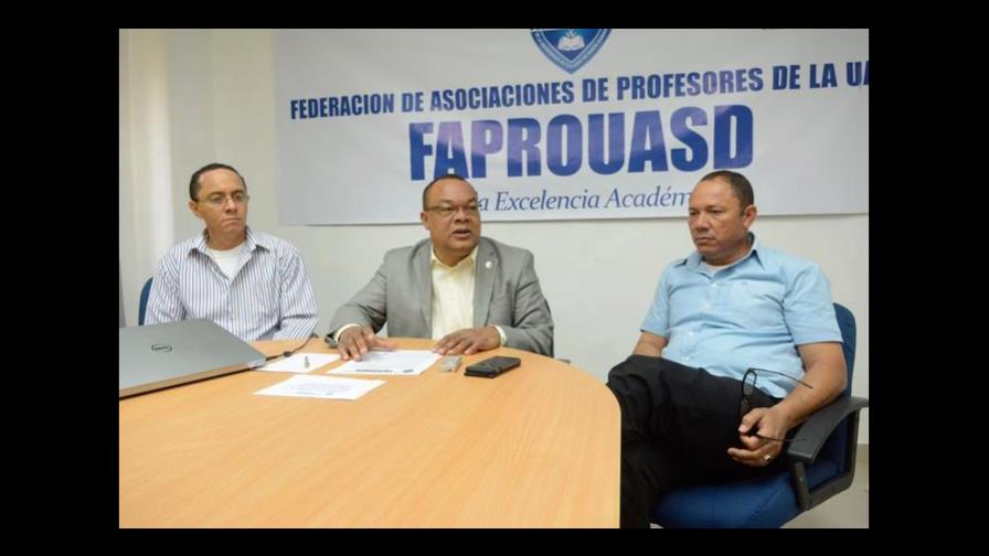 Paro de profesores sigue indefinido en la UASD