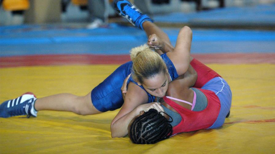 La lucha olímpica viene con nuevas reglas en busca de ser más atractiva