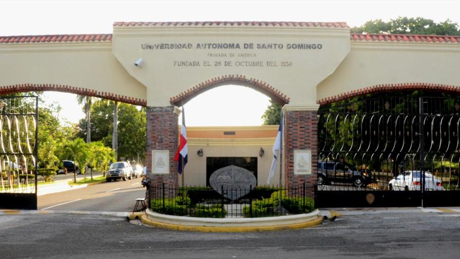 UASD pide intervención del presidente Medina para solucionar paro 