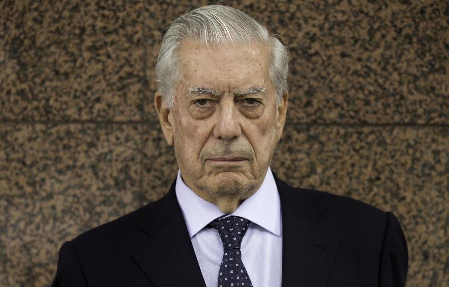 Escritor Mario Vargas Llosa, reconocido con el Premio Internacional Pedro Henríquez Ureña 2016