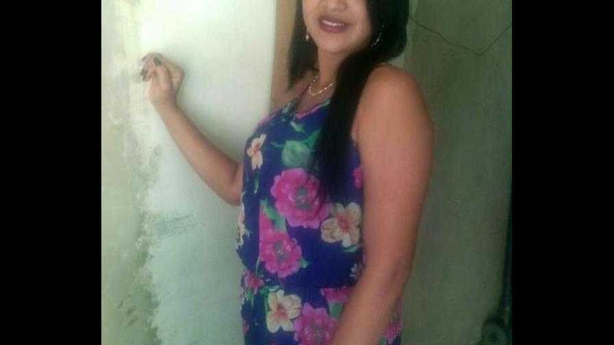 Hallan pareja muerta en una residencia de Moca Hallan pareja muerta en una residencia de Moca