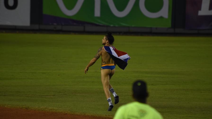 Interrumpe partido del Escogido contra Aragua Interrumpe partido del Escogido contra Aragua