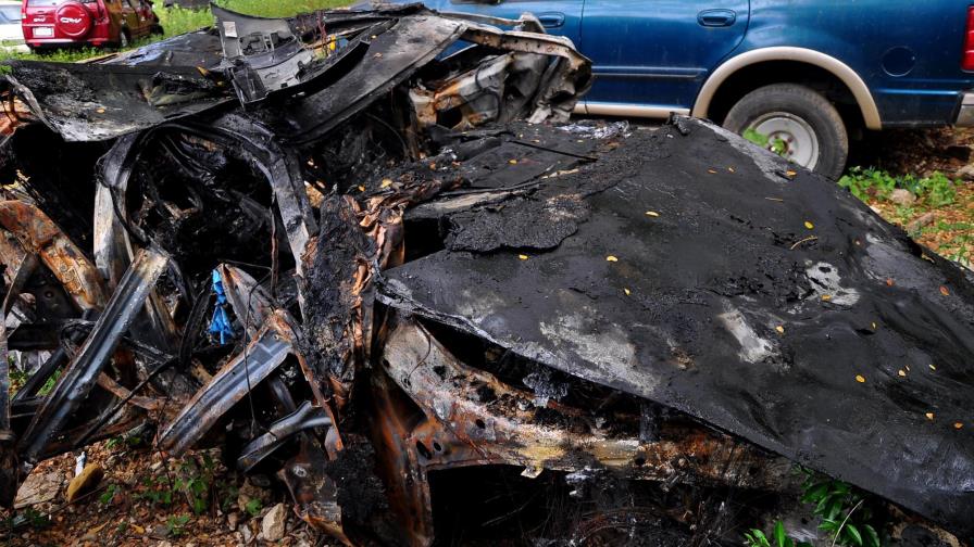 Identifican otras dos víctimas del trágico accidente de Santiago Identifican otras dos víctimas del trágico accidente de Santiago