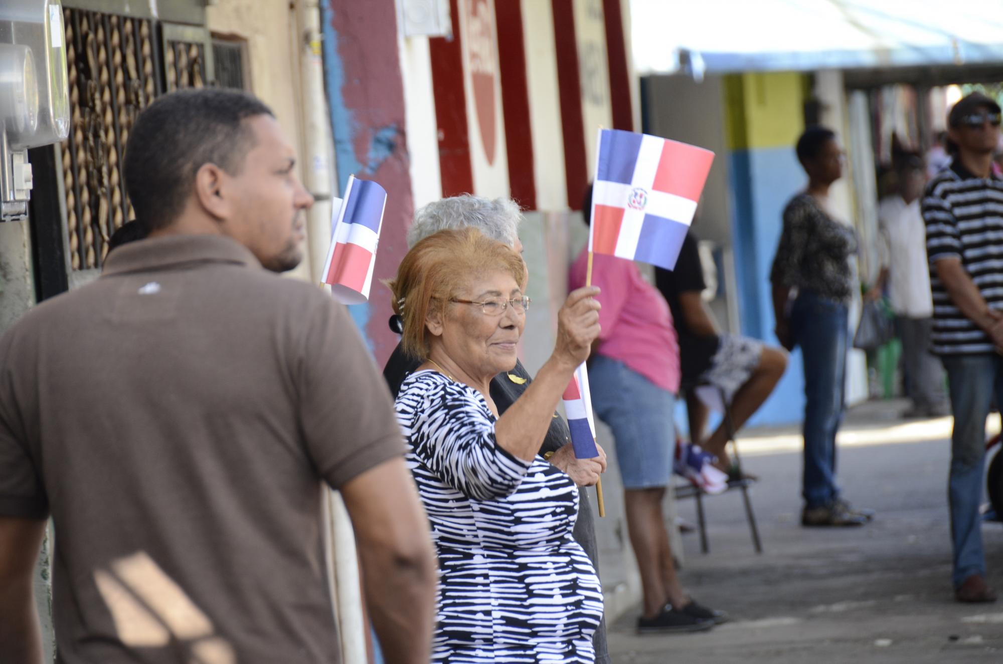 Desfile por el Mes de la Patria en el sector de Villa Consuelo, Distrito Nacional