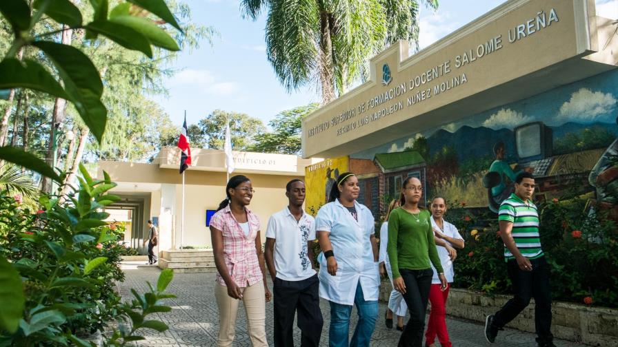 ISFODOSU afirma que nivela a sus estudiantes