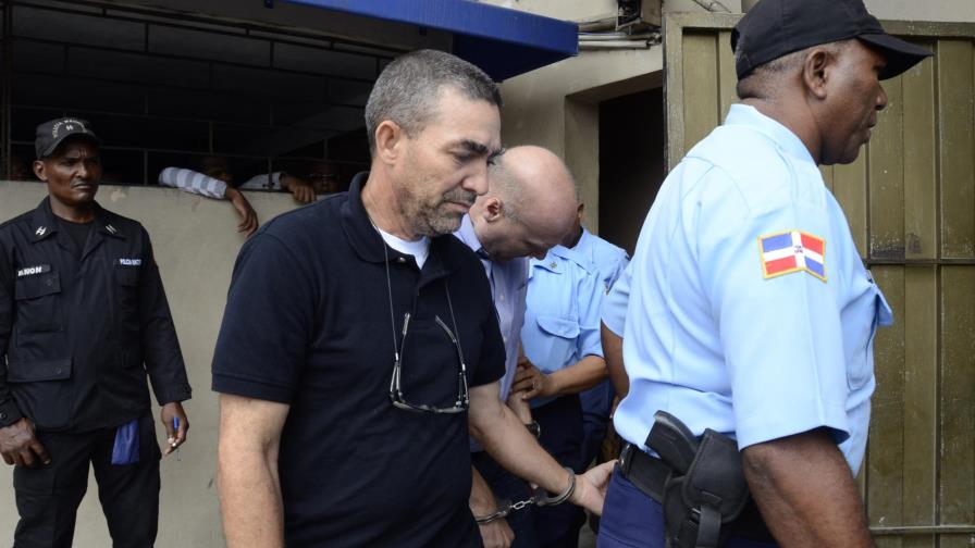 Dictan un año de prisión preventiva contra militares acusados de tráfico de armas