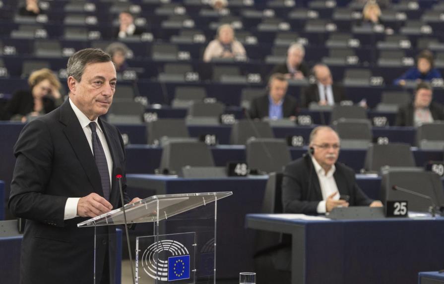 La Unión Europea recorta el crecimiento de la zona euro por el riesgo de los emergentes