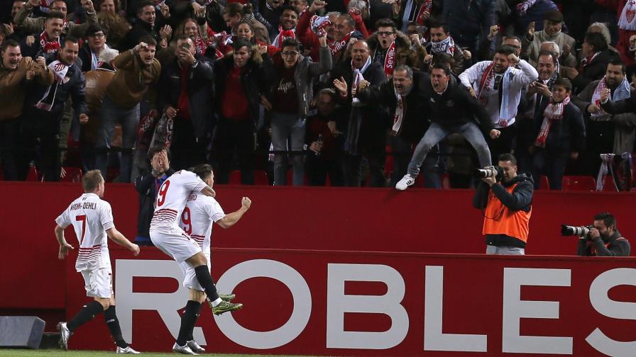 Gameiro deja al Sevilla cerca de la final de la Copa del Rey Gameiro deja al Sevilla cerca de la final de la Copa del Rey