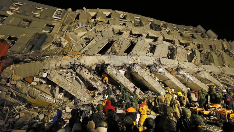Ascienden a 11 los muertos por terremoto en Taiwán Ascienden a 11 los muertos por terremoto en Taiwán