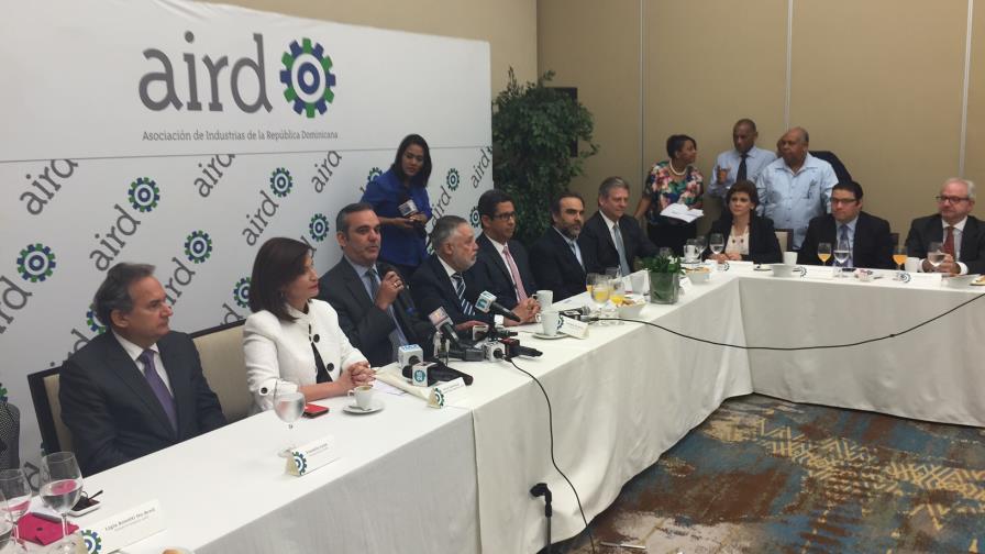 Empresarios impulsan debate entre candidatos presidenciales