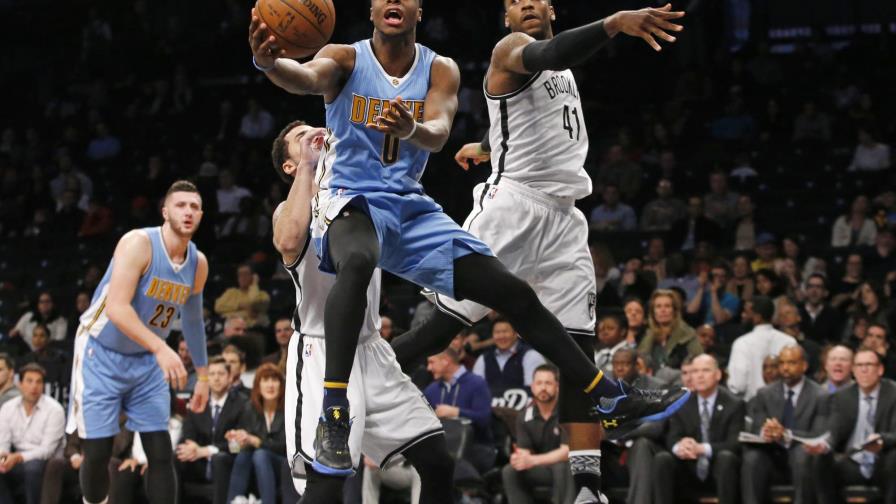 La NBA aclara regla sobre falta a jugador que realiza saque 