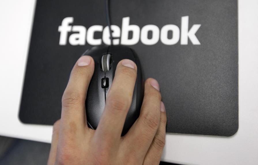 Francia: Facebook está violando leyes de privacidad