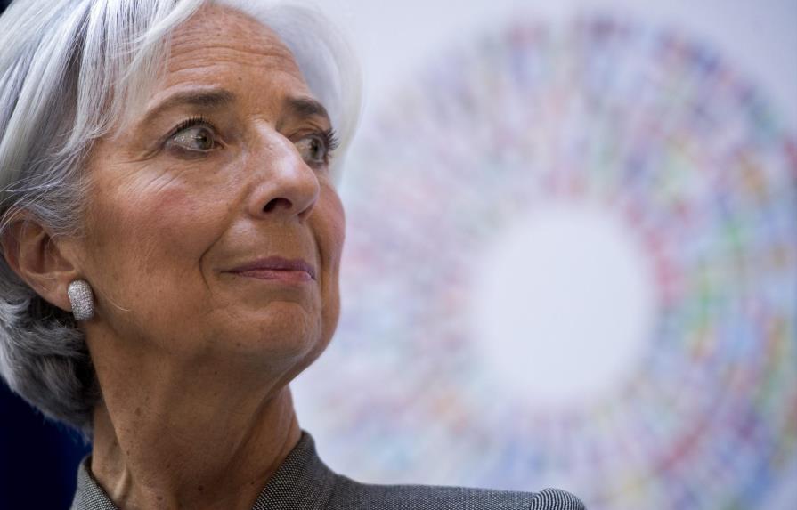El programa del FMI en Ucrania está amenazado por la falta de reformas, dice Lagarde