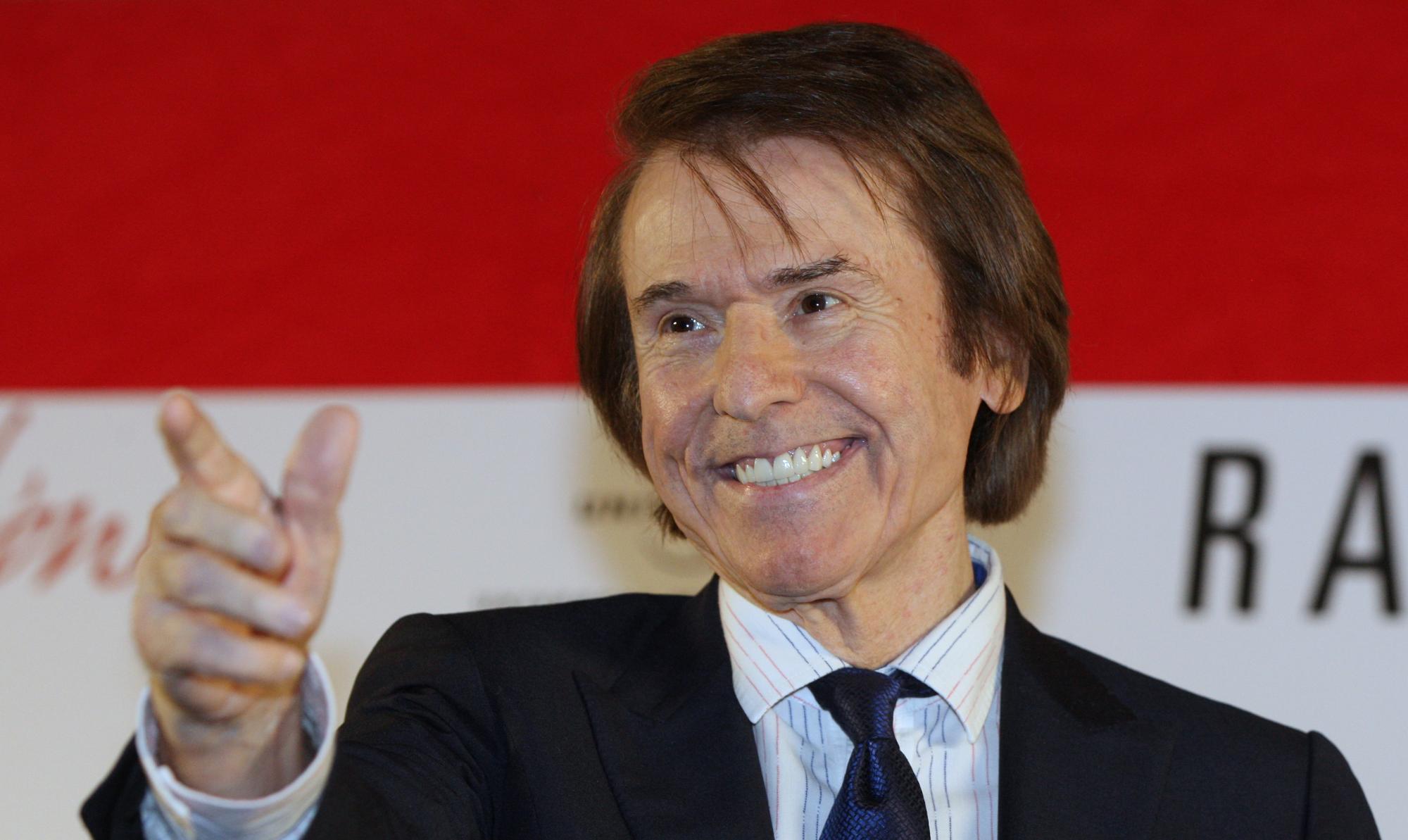 -El cantante español Raphael