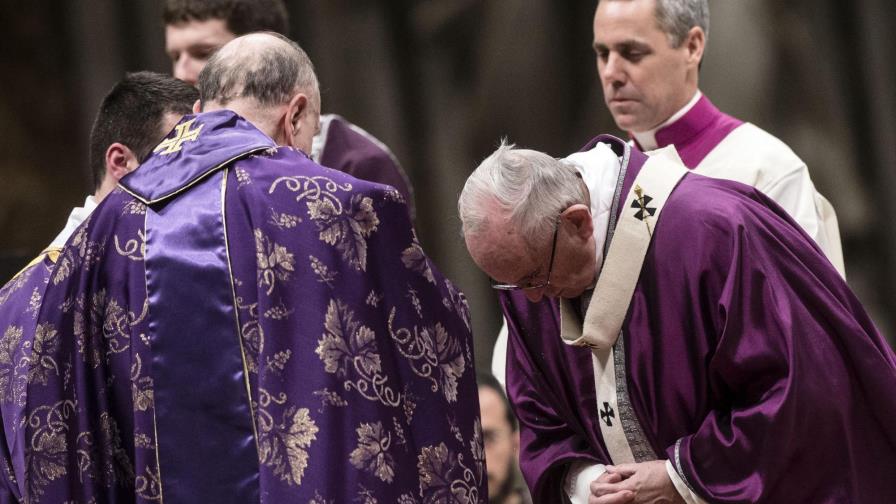 El papa Francisco envía a sacerdotes a diócesis del mundo para perdonar pecados