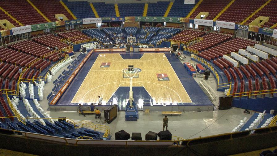 Ministerio de Deportes cede el Palacio de los Deportes al PRD y se pospone el torneo distrital