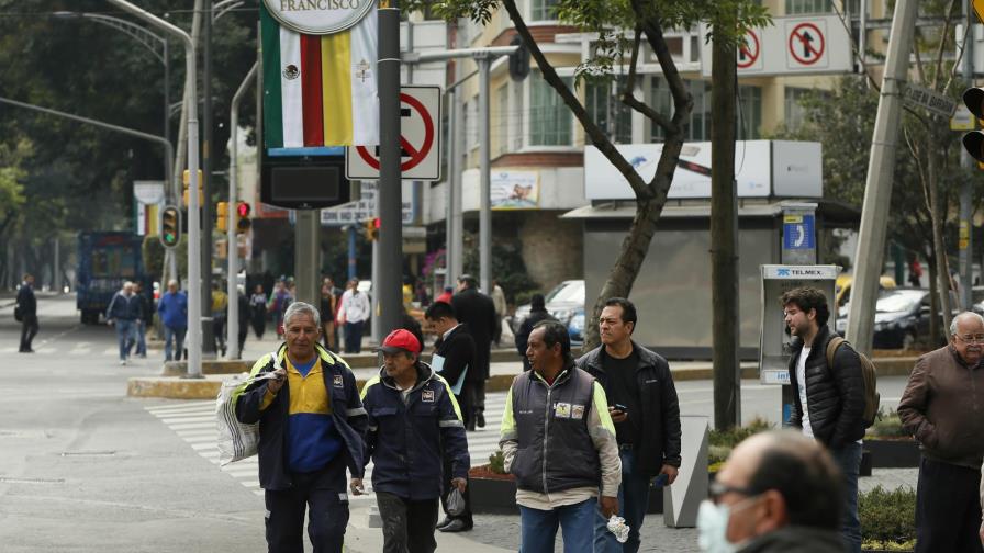 Mexicanos rentan lugares privilegiados para ver al papa Francisco Mexicanos rentan lugares privilegiados para ver al papa Francisco