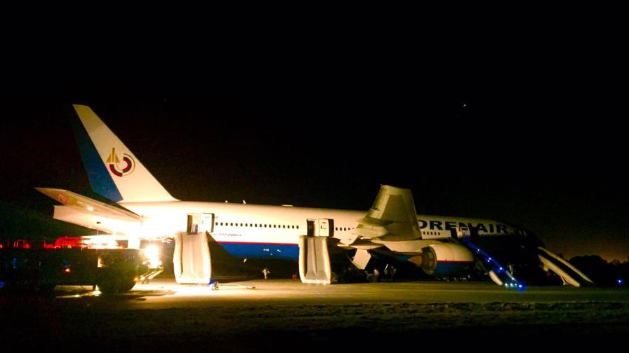 Avión aterriza de emergencia en Punta Cana, no se reportan lesionados 