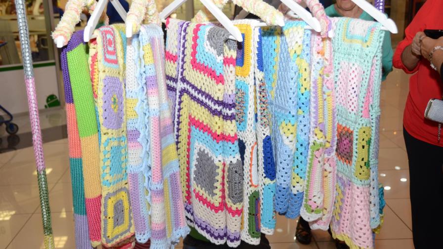 “Yo tejo por cáncer”