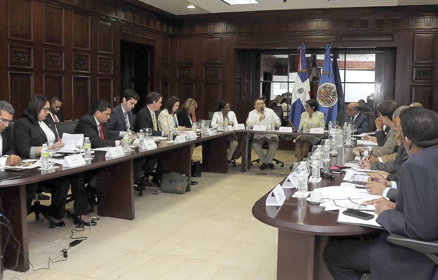 Canciller Navarro coordina Asamblea Ordinaria con secretario adjunto de la OEA