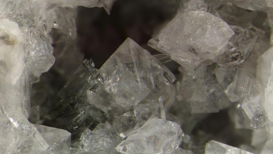 Los 2,550 minerales raros de la Tierra hacen único al planeta azul Los 2,550 minerales raros de la Tierra hacen único al planeta azul