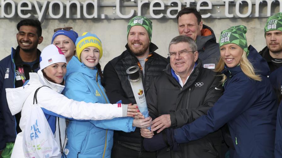 Presidente del COI afirma que el Zika no impedirá asistencia a Juegos Olímpicos Presidente del COI afirma que el Zika no impedirá asistencia a Juegos Olímpicos