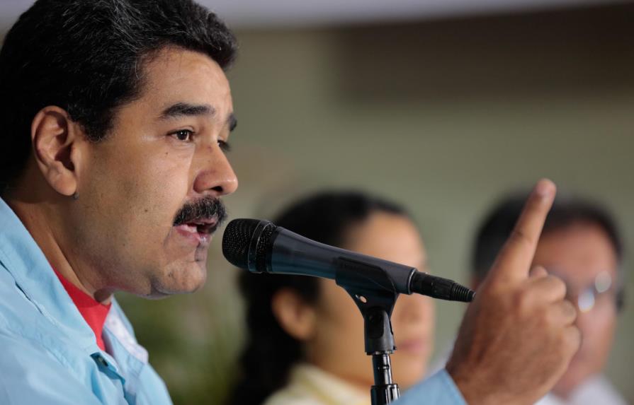 Venezolanos añaden el incumplimiento a la lista de temores