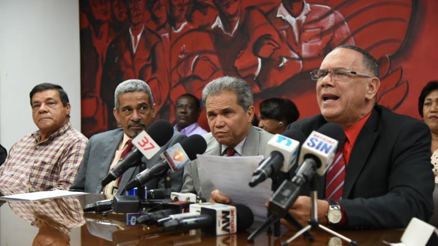 Médicos anuncian otro paro nacional para el miércoles y el jueves 
