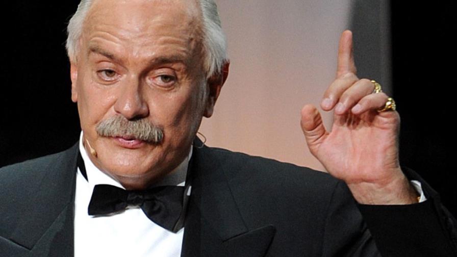 El cineasta ruso Nikita Mijalkov afirma que sin Putin Rusia no existiría