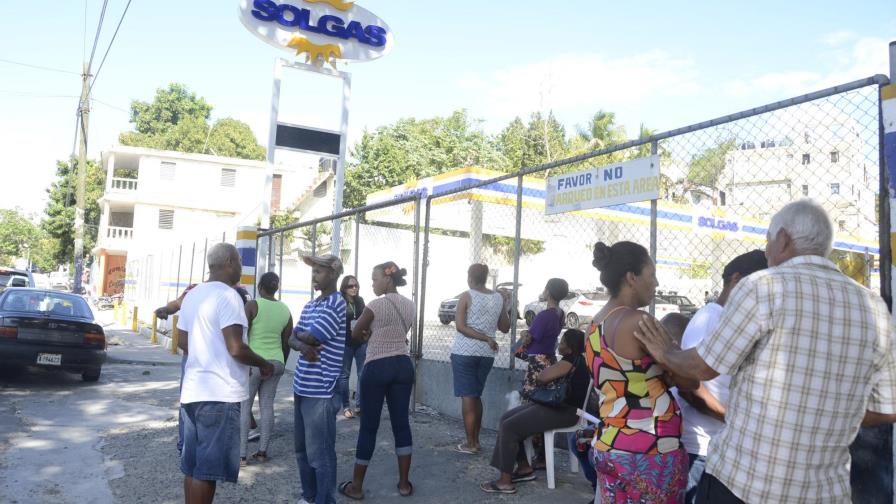 Afectados por explosión de envasadora difieren sobre ayuda económica que otorgan propietarios