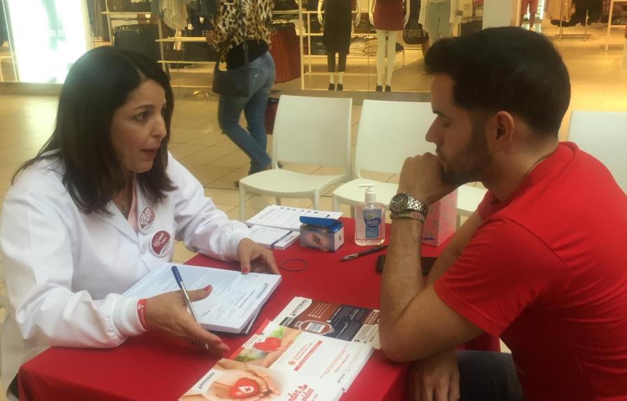 Donan unidades sangre para niños con cáncer