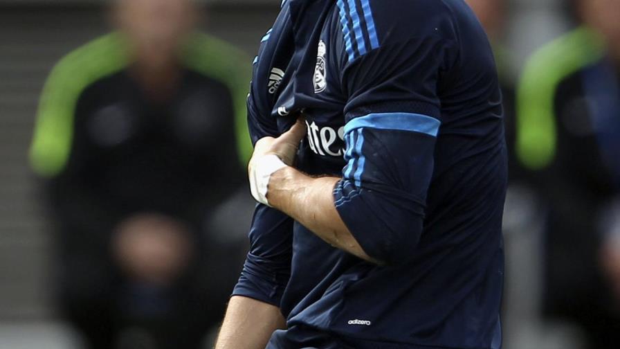 El Real Madrid empata en Málaga y queda lejos del Barcelona