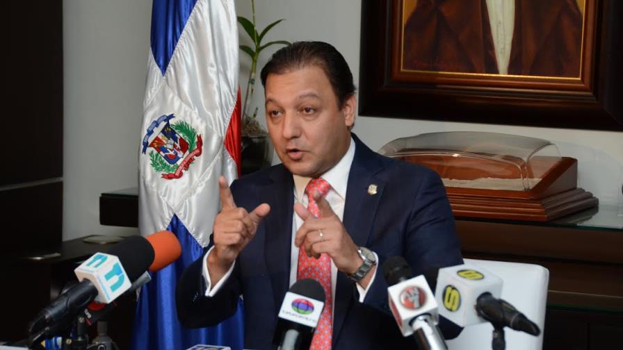 Especulan con posible compañera de boleta de Abel Martínez 