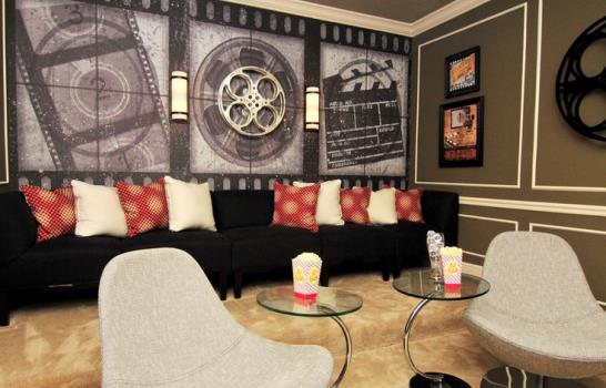 Luces, cámara, ¡a decorar!